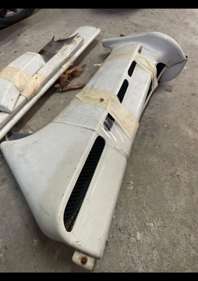 Molduras Superiores Lada Niva Ikra - Imagen 3 de 4