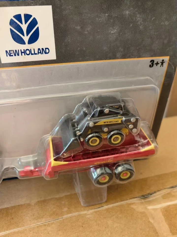 Ertl New Holland tg215 tractor mobile steering alloy model - Image 3 of 4