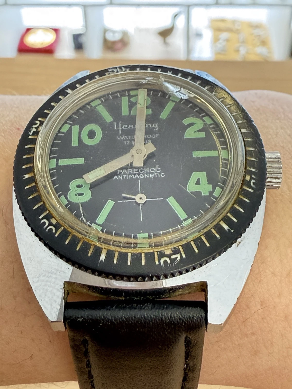 Montre Yearling Parechoc Antimagnetique Fonctionnelle Mécanique