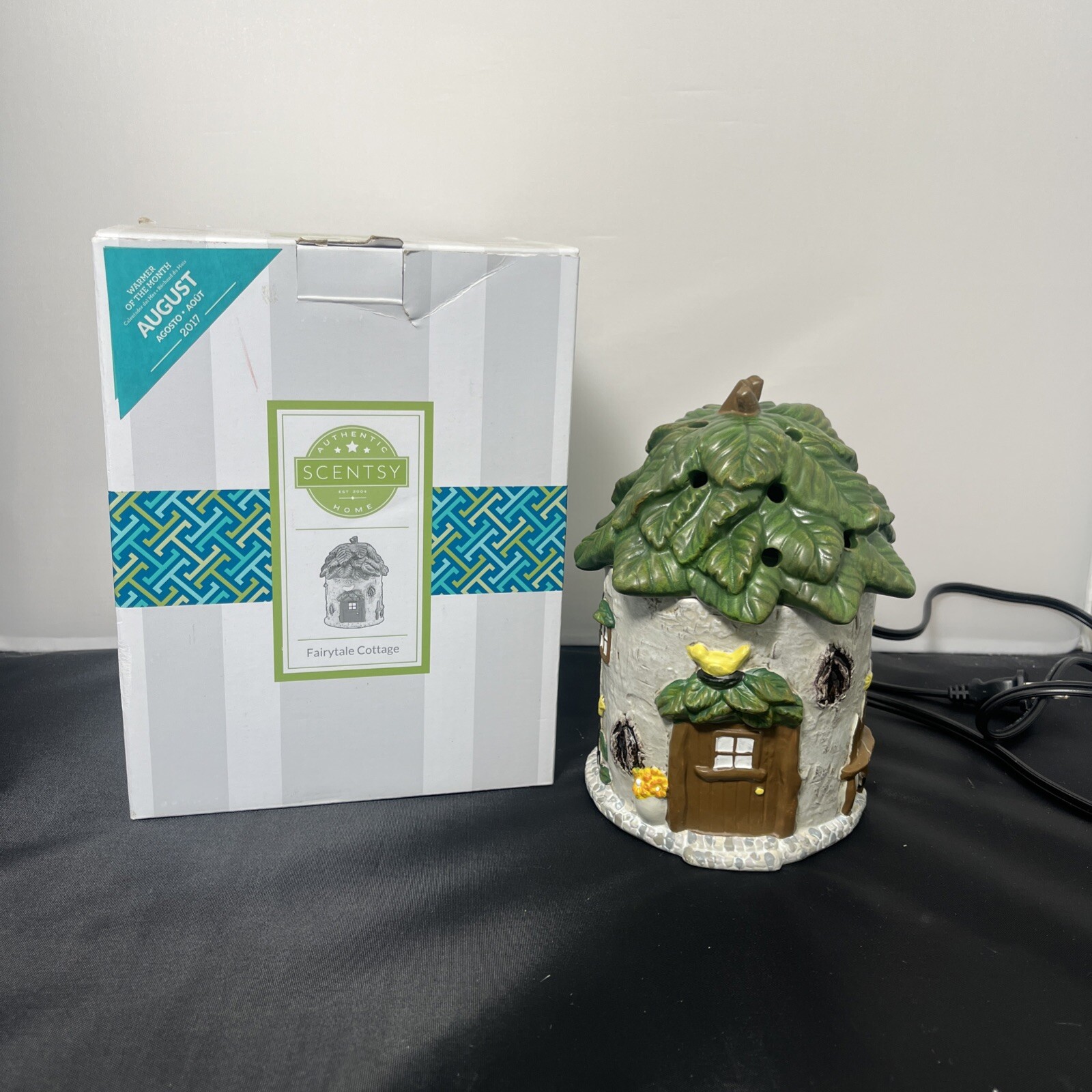 Picture 1 of 14
