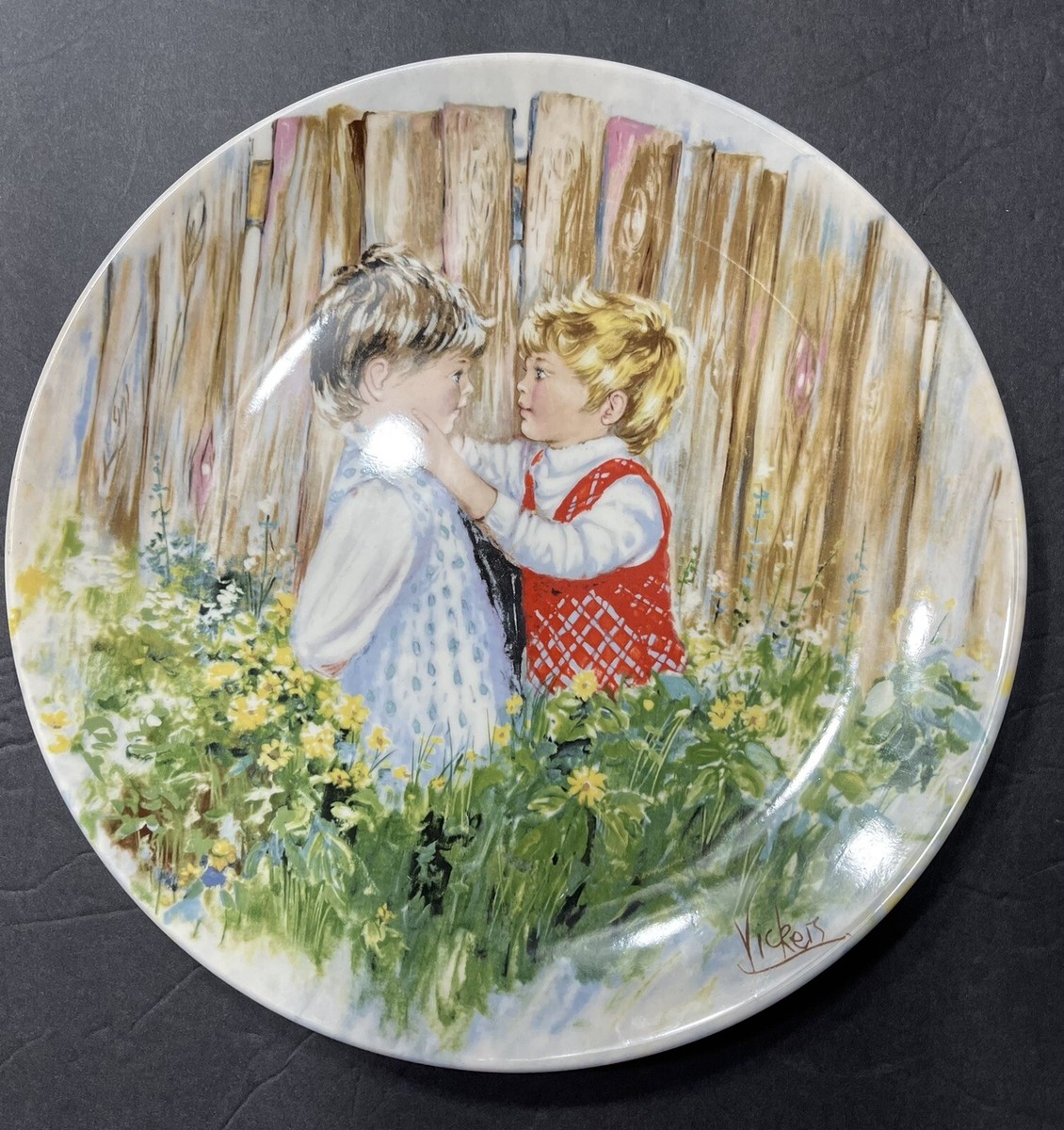 【Wilcox】【Lady Mary】ギャラリートレー　果実のレリーフ Set of 2 Wedgwood Mary Vickers Collector Plates Playtime