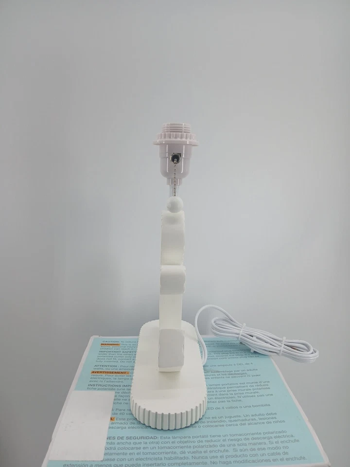 Base de lámpara y pantalla High Seas Collection Just Born 12,5" X 9" X 3,5" (nueva)*** Foto 3 de 4