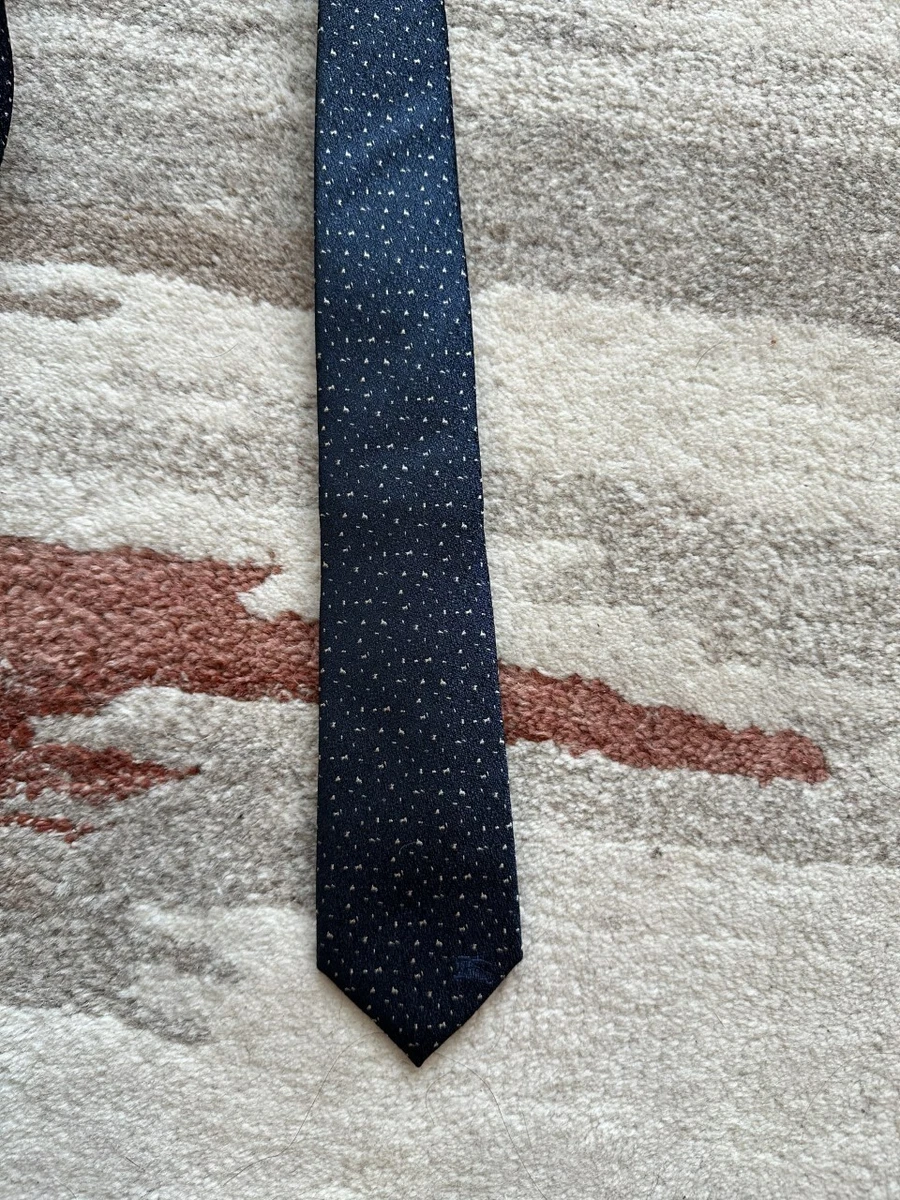 Burberry slim tie hotsell