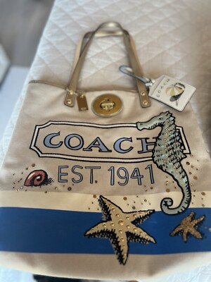 トートバッグ COACH City Tote Bag With Seahorse Charm CBH79 Coach/Pierre Le-Tan Seahorse Tote Limited edition Seashore