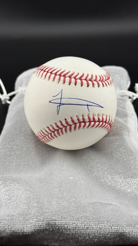 Jackson Merrill Rookie Autographed Baseball Beckett COA Onyx Authenticated - Picture 1 of 6