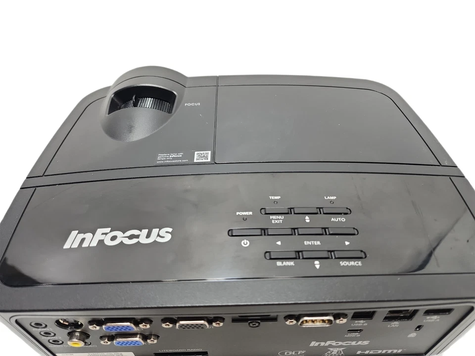 InFocus IN126STA Short Throw DLP Projector 3300 Lumens WXGA HDMI - Image 2 of 4