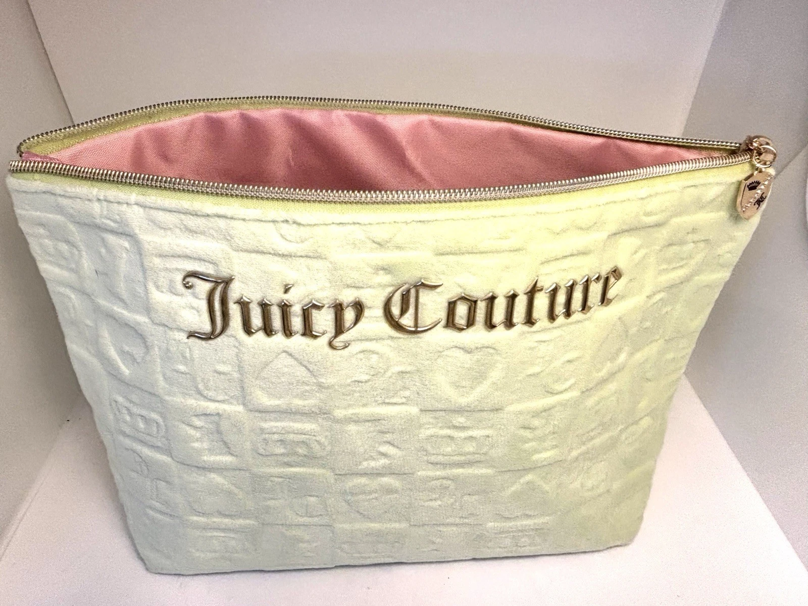 JUICY COUTURE Lime Green Cosmetic Travel Makeup Bag/ Crown Logo/Velour