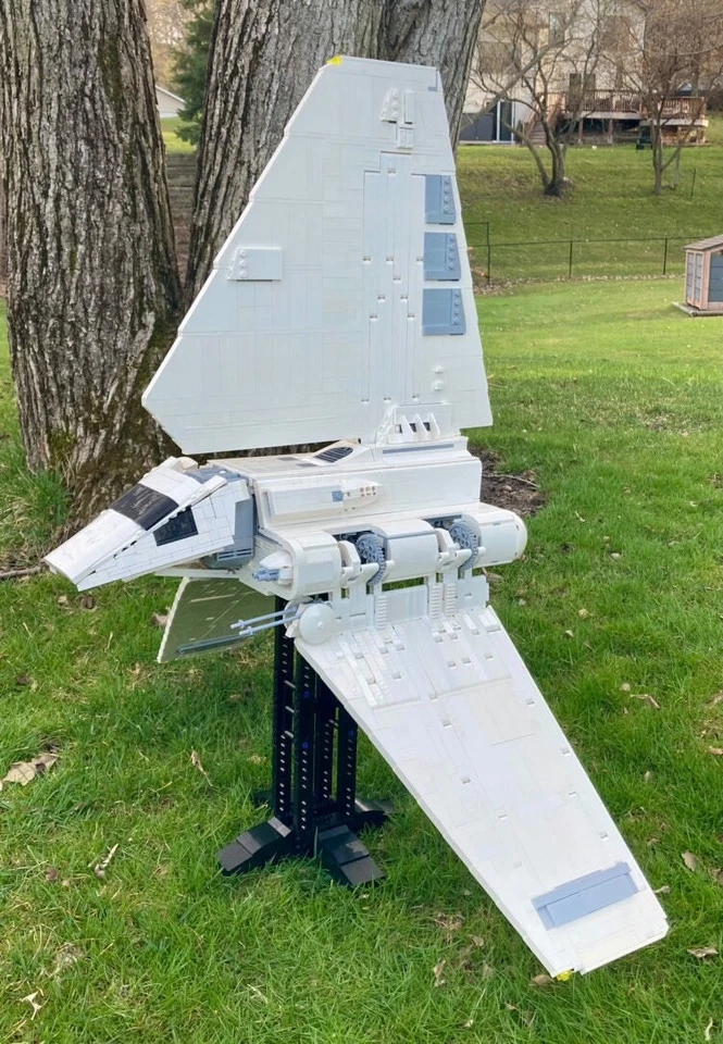 LEGO STAR WARS UCS IMPERIAL SHUTTLE MOC - Bild 3 von 4