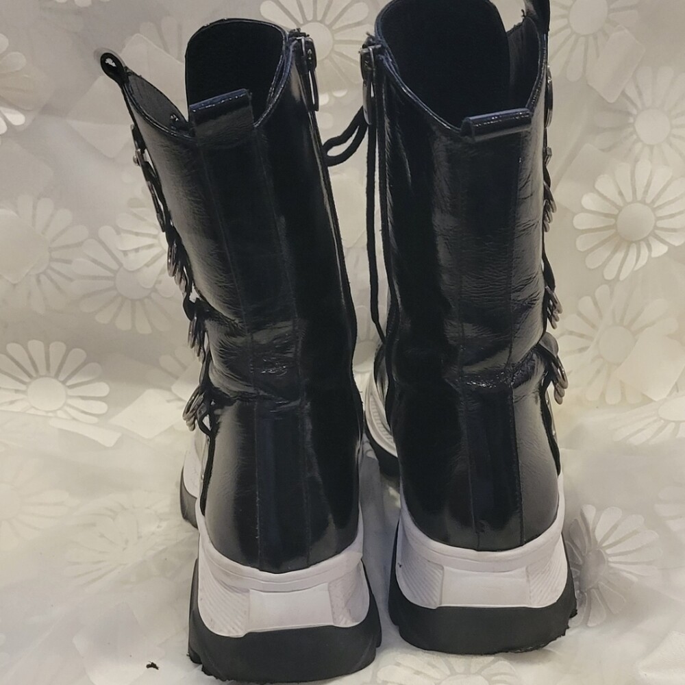 X.VL. Soft and strong Hybrid Boot and Snraker. Black patent