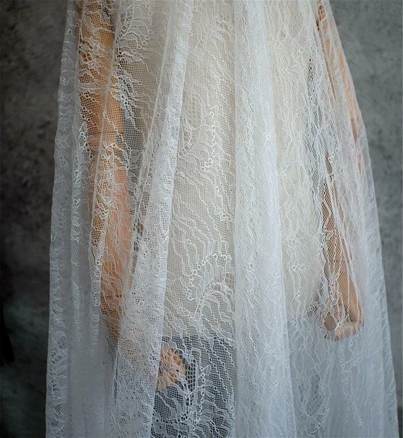 OFF WHITE Abito da sposa bianco sporco morbido Chantilly vintage tessuto pizzo ciglia fai da te