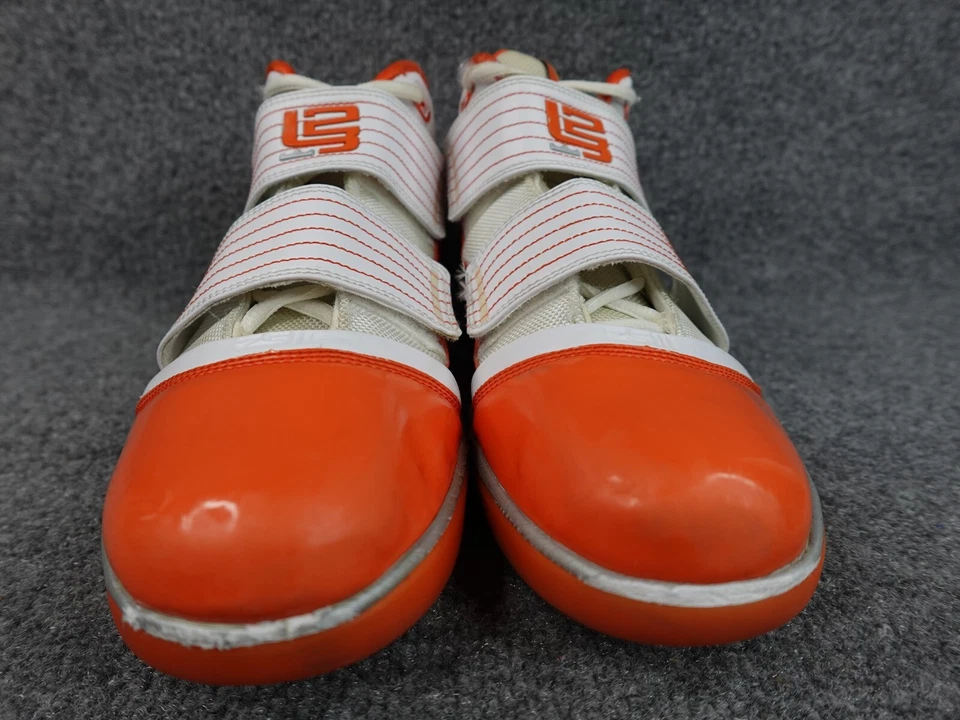 Nike Zoom Soldier III Lebron Team Bank Blanco Naranja 367183-119 Para hombres 11 Sin Plantilla Foto 2 de 4