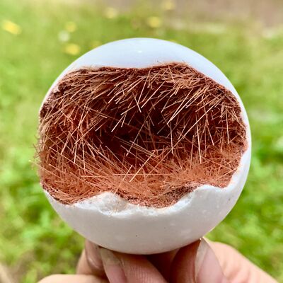 142G Rare iron ore Phosphorus Magnesium Mine Open Smile crystal ball Healing