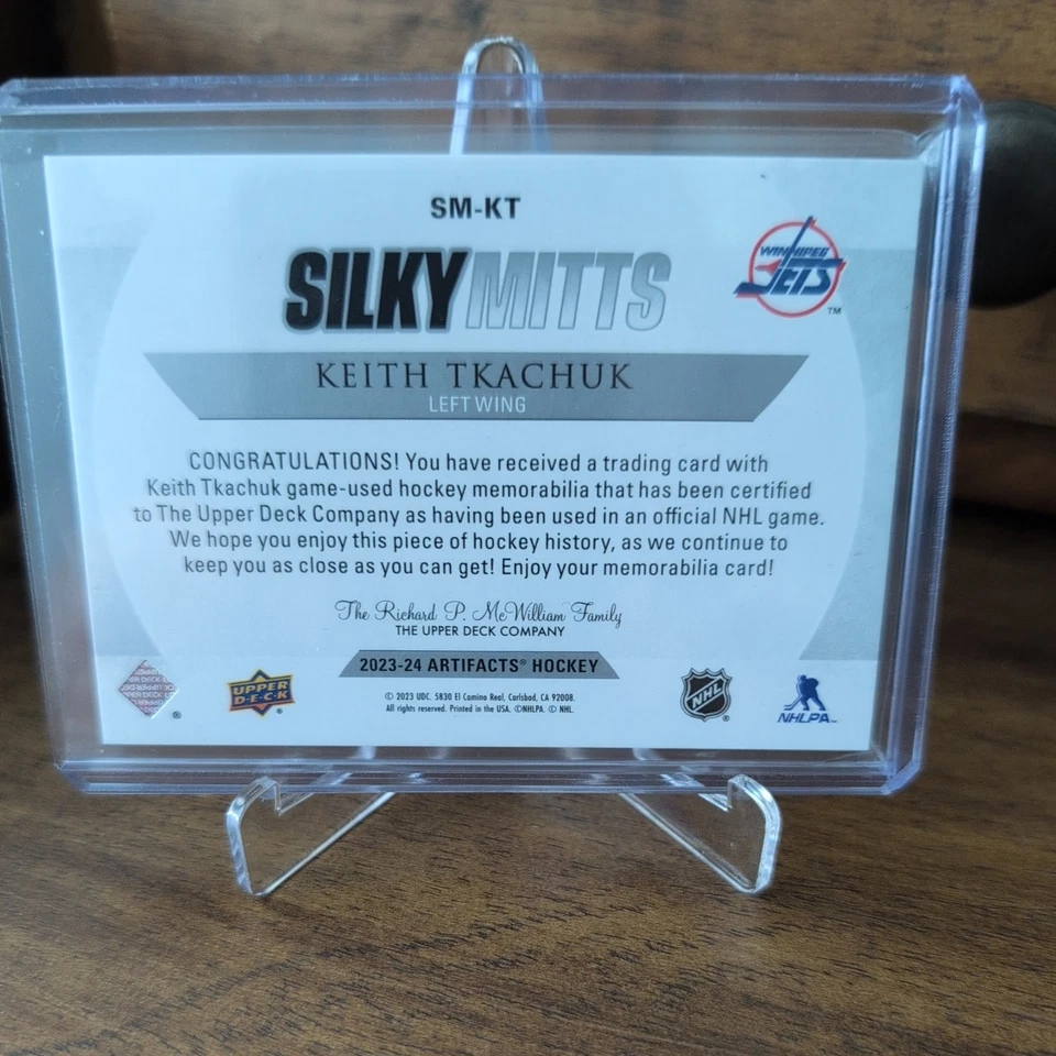 2023-24 UPPER DECK  ARTIFACTS KEITH TKACHUK SM-KT SILKY MITTS GAME USED GLOVE - Image 2 of 2