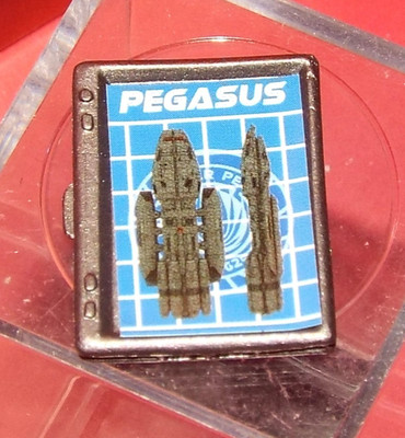 BATTLESTAR GALACTICA PEGASUS DATA PAD ACTION FIGURE ACCESSORY (DIAMOND SELECT)
