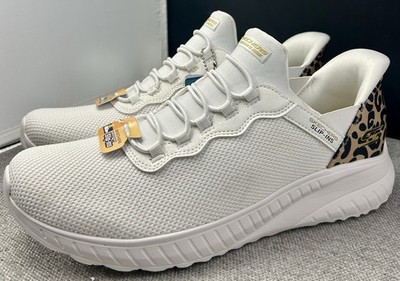 Skechers Bobs Squad Chaos Seize The Hour Shoes Womens 11 White Cheetah Print