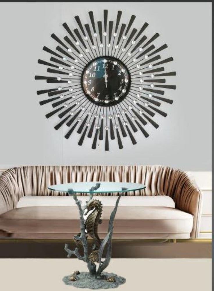 Creative Embracing Look Modern Wall Clock