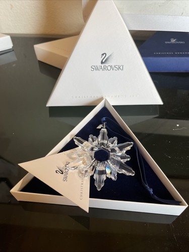 1998 Swarovski Christmas Ornament