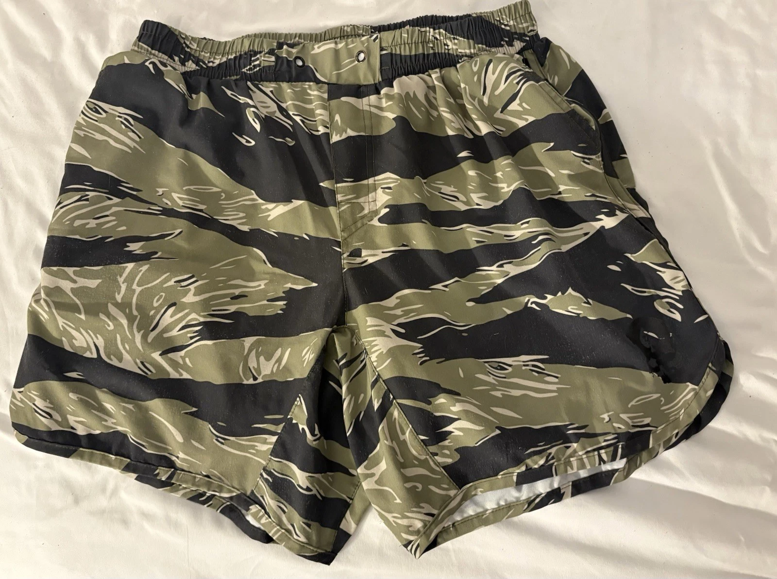 Zero Foxtrot Shorts Mens Tiger Stripe Green Running Gym Performance 2XL