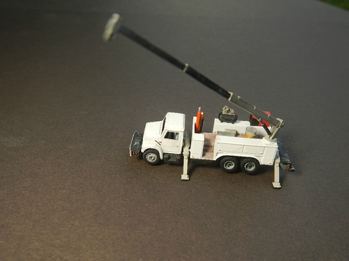 N Scale Maintenance of Way Truck Kit for Model Train Showcase Miniatures (41) - Picture 4 of 10