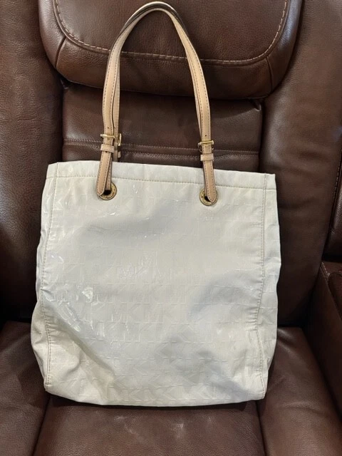 Michael Kors MK Logo Large Jet Set White Patent Leather Signature Tote Beige Gol