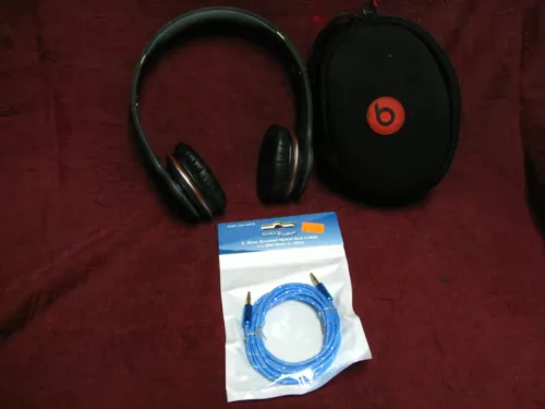 Beats By Dr. Dre Solo Monster Wired black red Headphones & Case + Wire