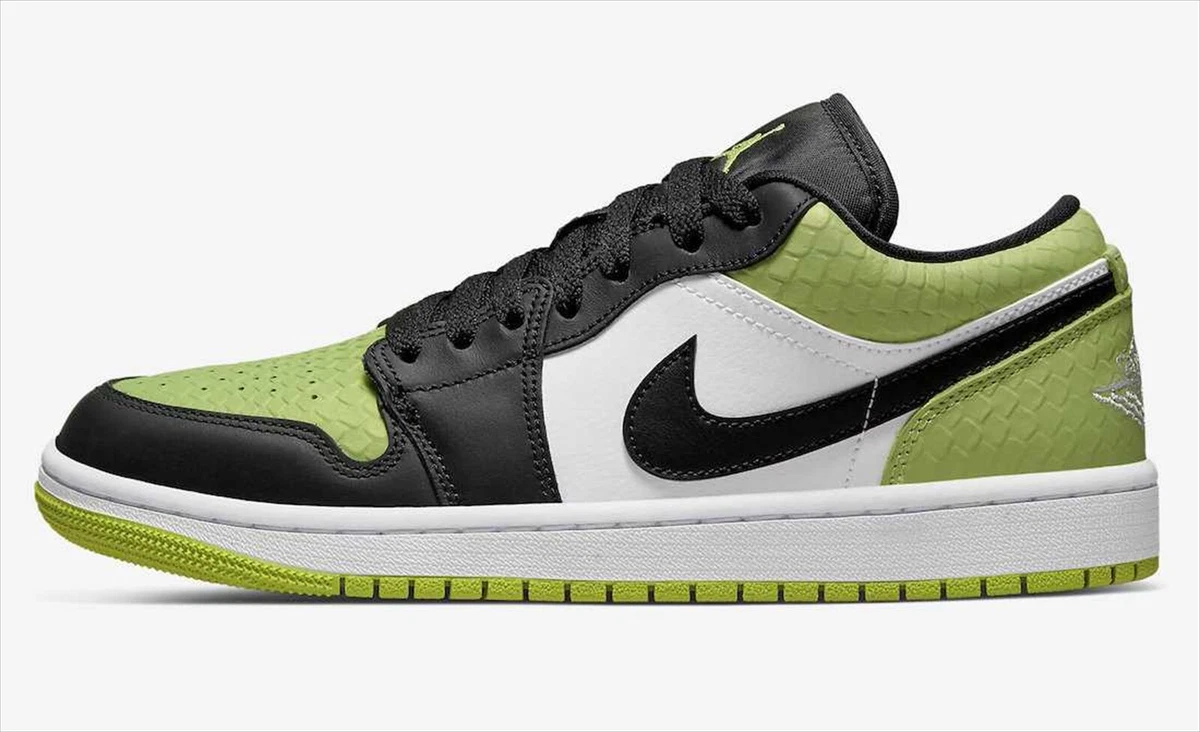 NIKE Women's AIR JORDAN 1 LOW VIVID GREEN SNAKESKIN DX4446-301 US 11.5 / 28.5cm