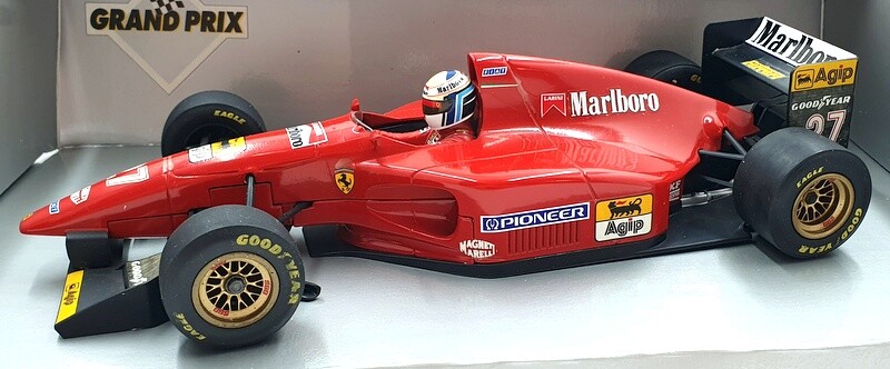 Minichamps 1/18 Scale Diecast 180 941027 - Ferrari 412 T1 N.Larini 