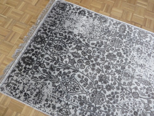 4'7 X 6'7 Hand Knotted Gray Tone On Tone Wool & Silk Oriental Rug G5929 - Picture 6 of 12