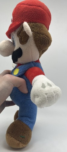 Super Mario Bros Mario 11" 2010 Nintendo - Picture 2 of 7