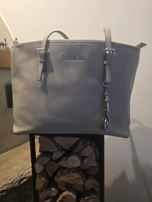Michael Kors Damen Schultertasche Grauen