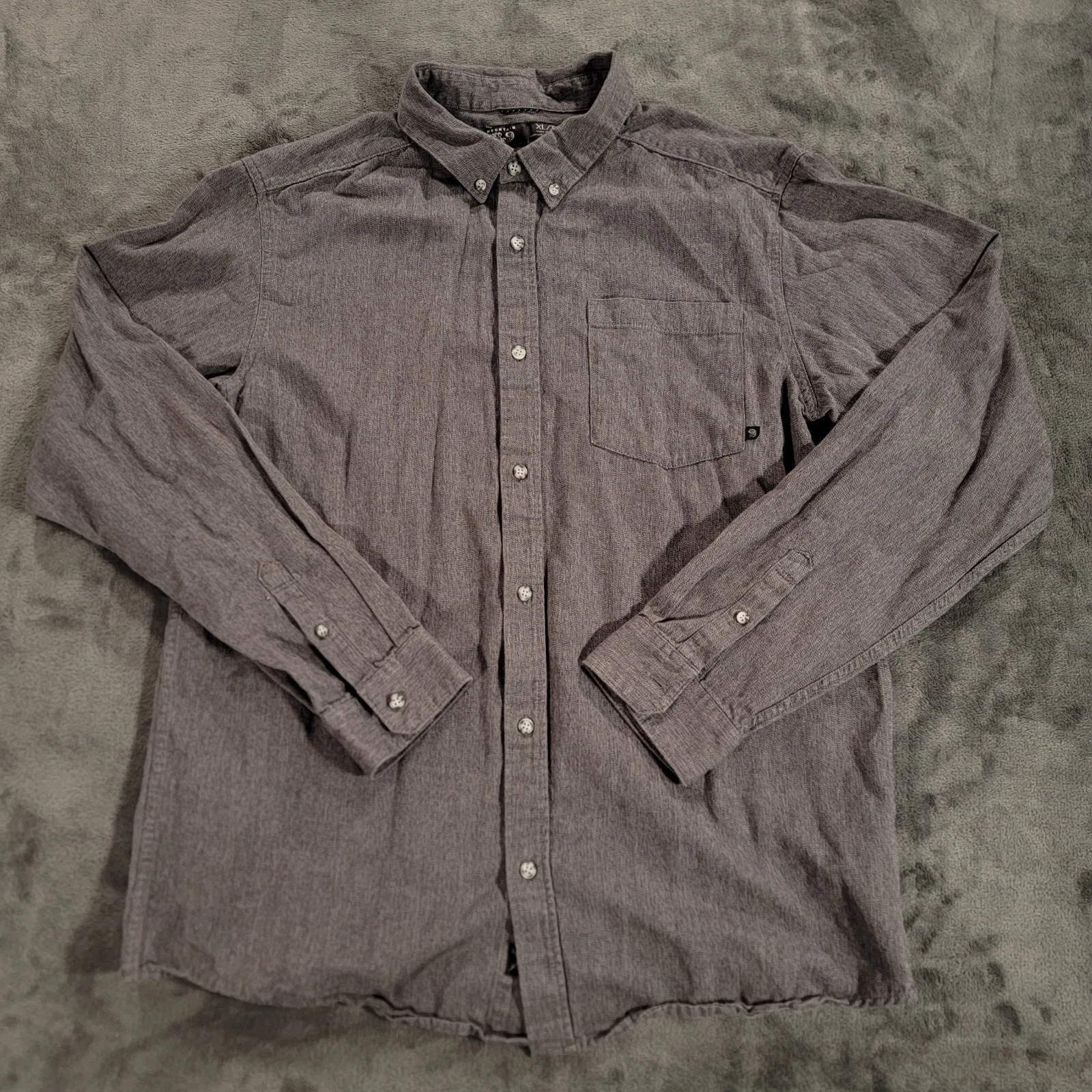 Mountain Hardwear Shirt Men XL Gray Long Sleeve Woven Hiking Casual Gorpcore