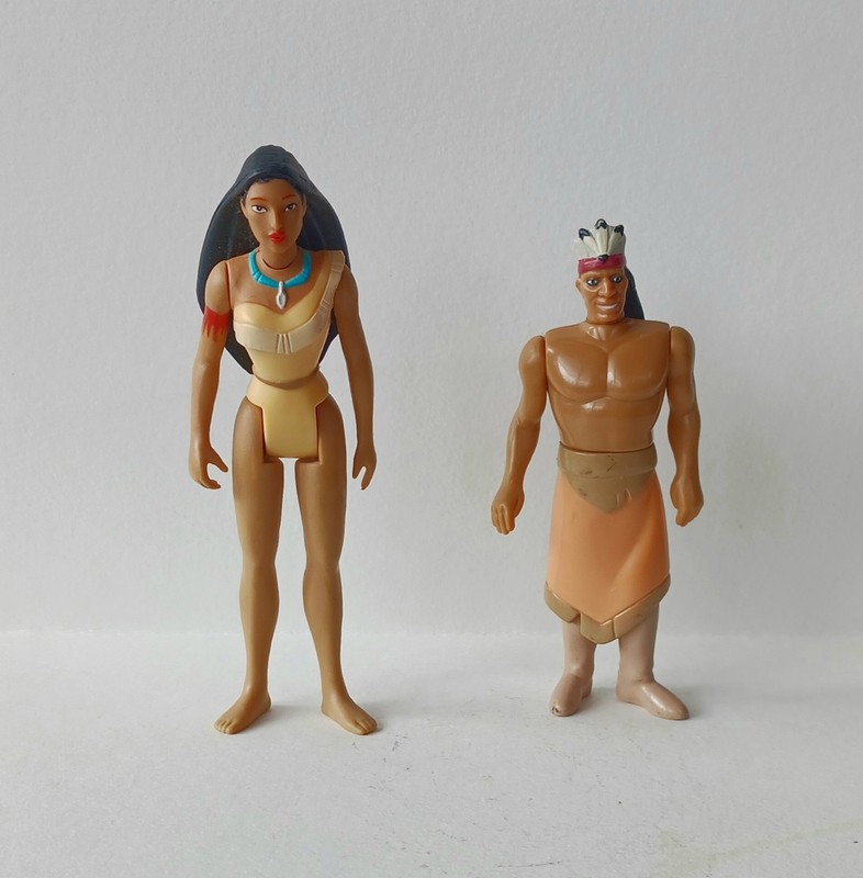 Lot of 2 Disney Figures Pocahontas and Chief Powhatan Made For Burger King