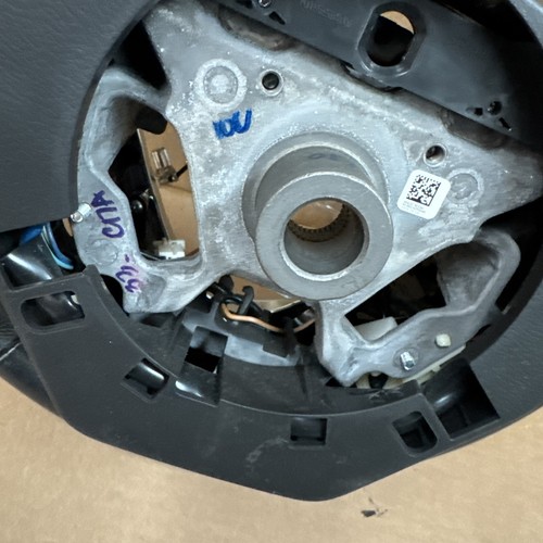 2017 2018 2019 2020 INFINITI Q50 OEM STEERING Controls Button WHEEL Cruise 1625 - Picture 17 of 19