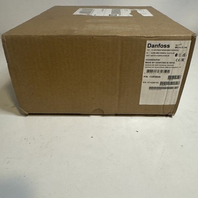 New Danfoss 132F0026 Vlt Micro Drive Inverter FC-051P4K0T4E20H3BXCXXXSXXX