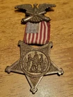 VTG Grand Army of the Republic GAR Membership Medal Flag Ribbon Eagle Cannons