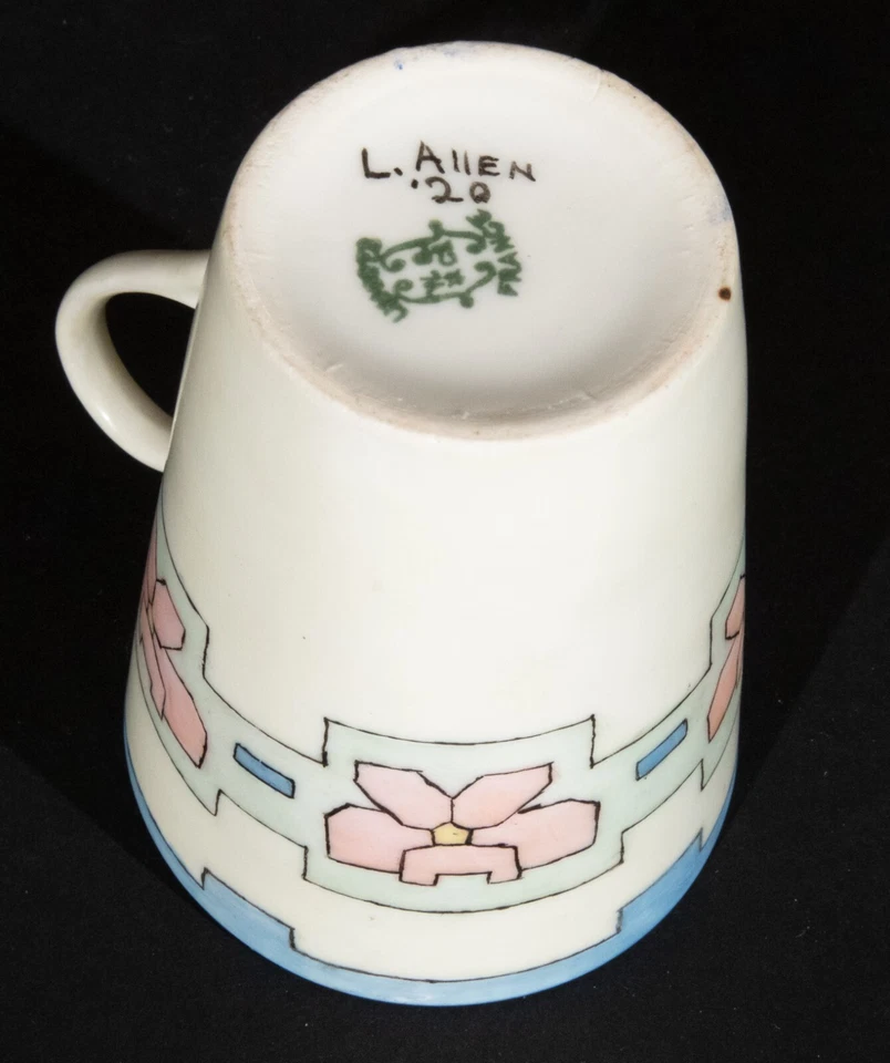 Tríos de platillos de taza Art Deco antiguos (8) pintados a mano firmados L. Allen 1920 raros Foto 3 de 4