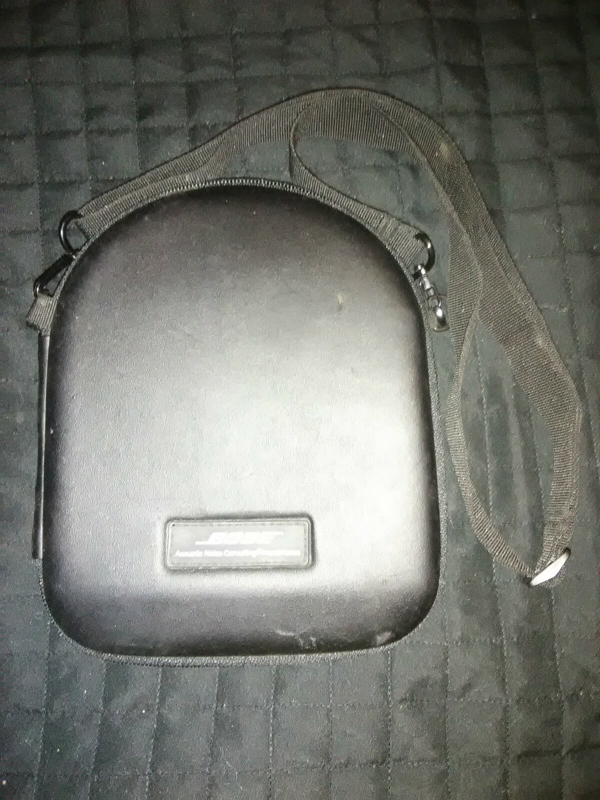 BOSE Noise-Cancelling Headphone Protective Case – Case Only-image