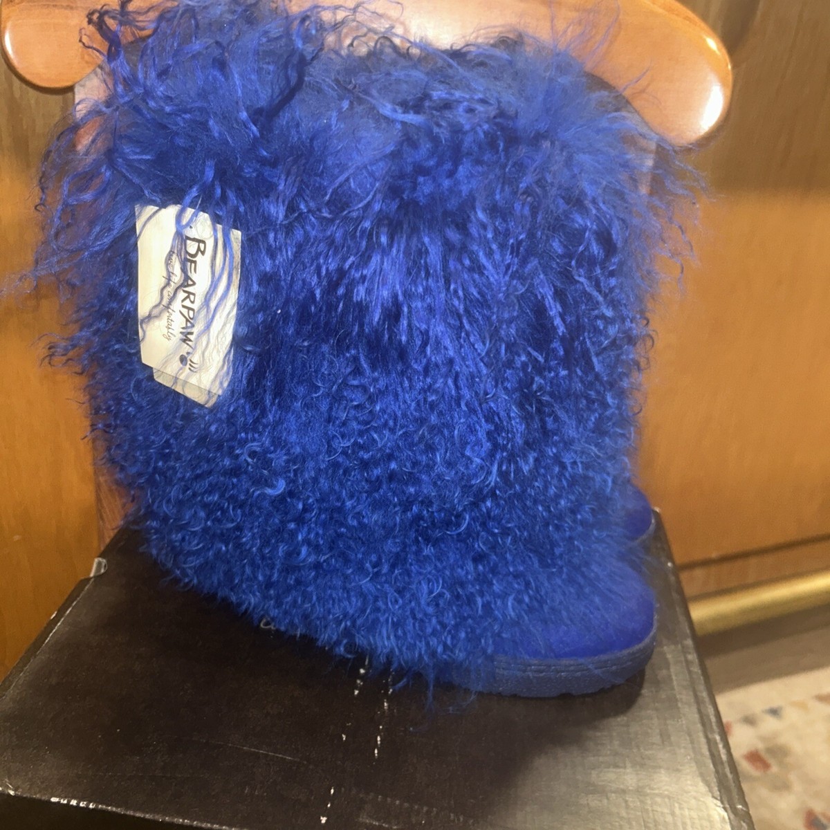Bearpaw Boetis Sz US Women's Furry Shearling Wool Boots Cobalt