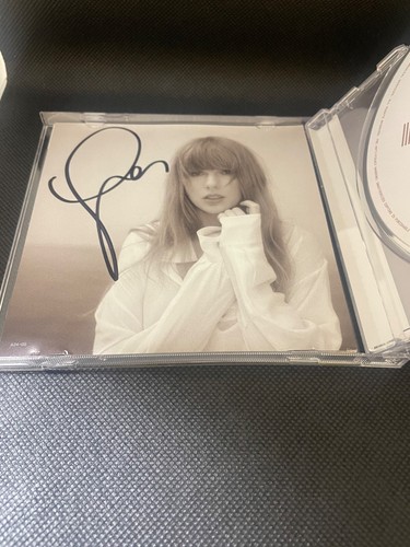 Taylor Swift The Tortured Poets Department CD The Manuscript Signed card IN HAND - Picture 4 of 7