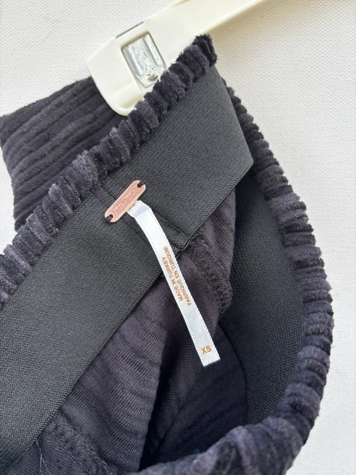 Pantalones de pana acampanados Free People XS negros boho Foto 3 de 4