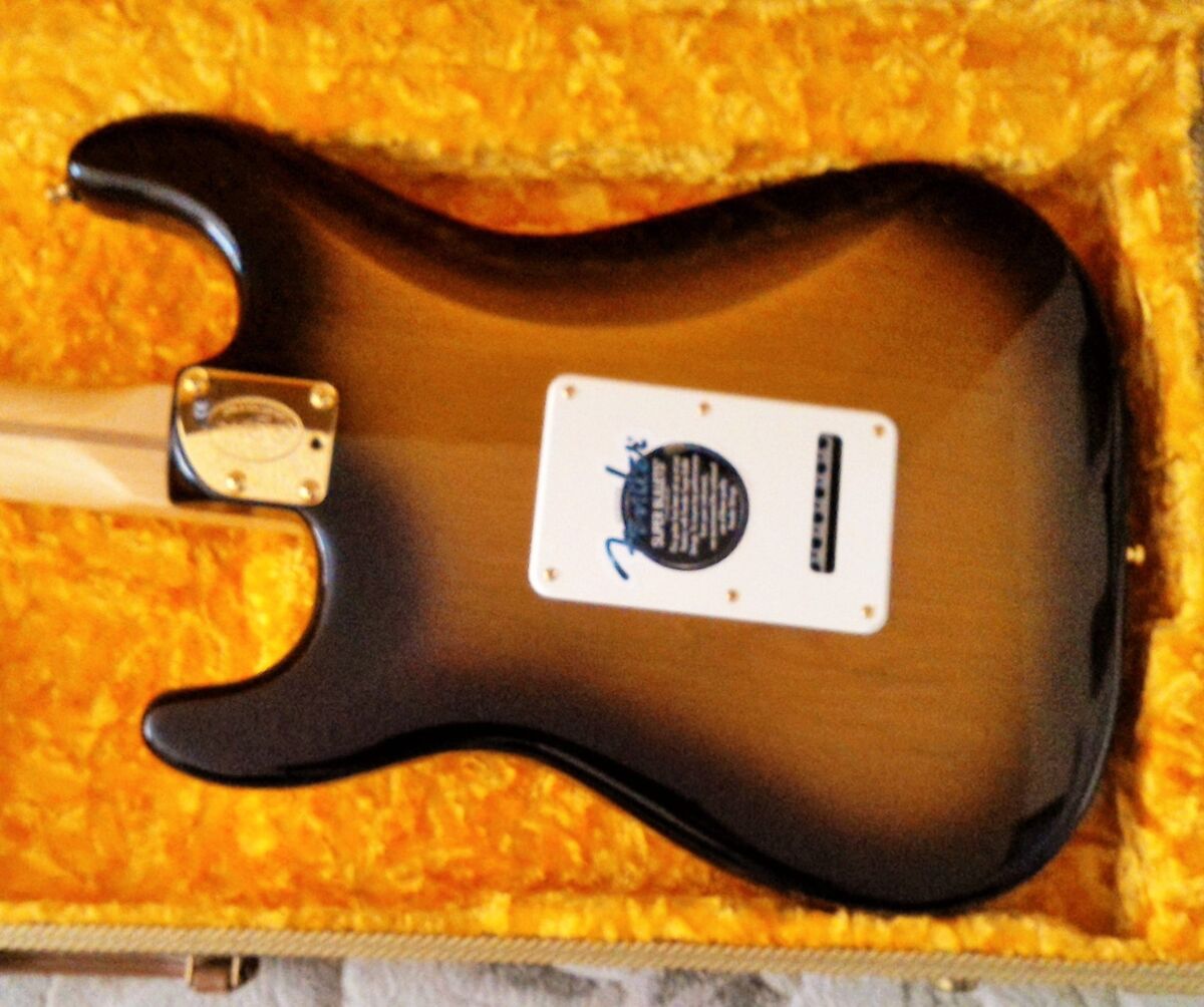 Fender Stratocaster 50th Anniversary 2004. American Deluxe Fender Stratocaster 50th Anniversary 2004. American Deluxe