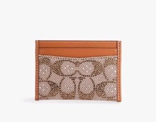 Coach Essential Card Case Crystal -nwt