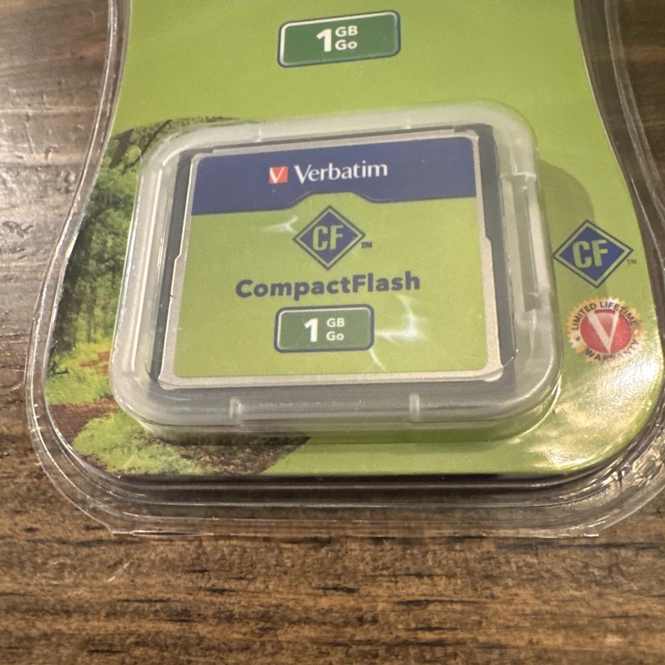 Verbatim Premium 1 GB CompactFlash Memory Card (47010) - Image 3 of 4