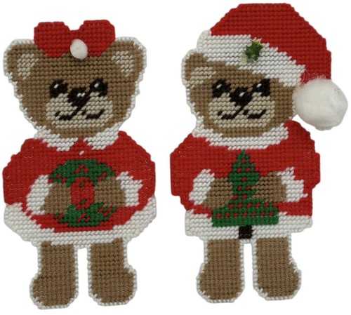 2 Vintage Plastic Canvas Needlepoint Santa & Mrs Claus Magnet Finished Christmas - Picture 2 of 7