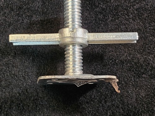 (QTY 2) METALTECH 24" Adjustable Leveling Jack M-MBSJP24H - Picture 4 of 8