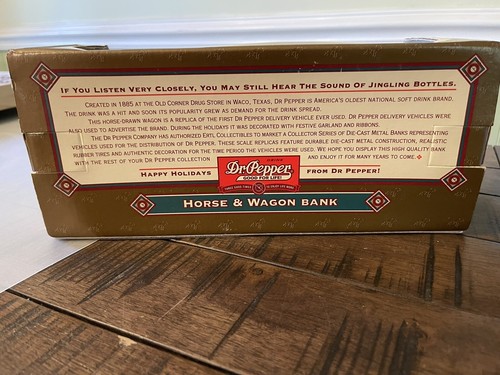 1995 Dr. Pepper Christmas Horse & Wagon Bank 1:32 Scale Diecast ERTL Collectible - Picture 3 of 6