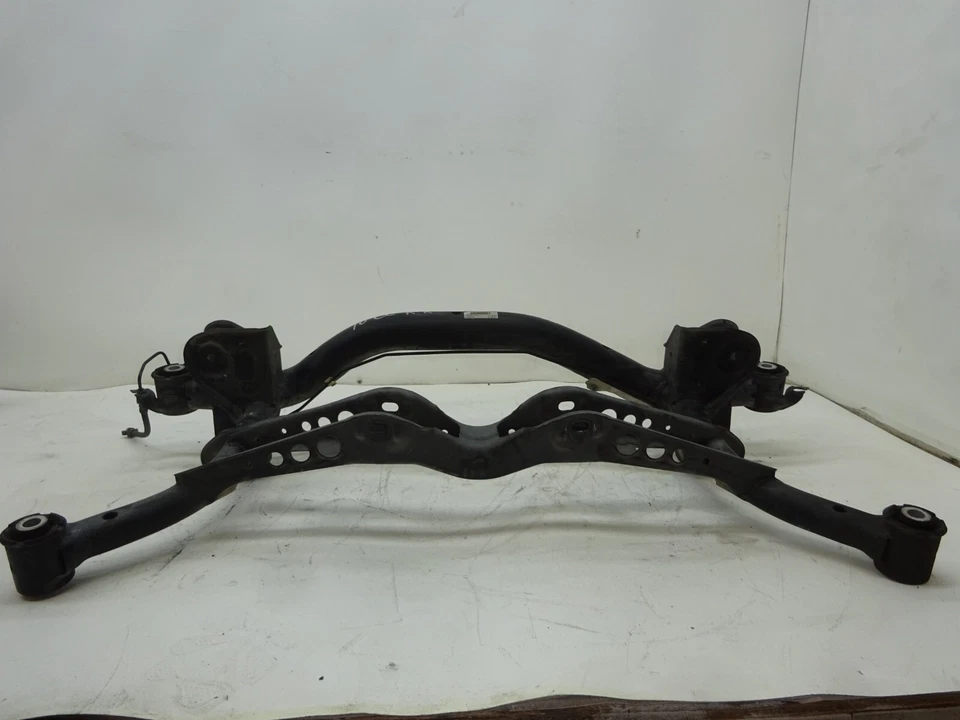 Volkswagen CC 2009-2015 suspensión trasera travesaño 3C0505235AC OEM DE230871 Foto 3 de 4