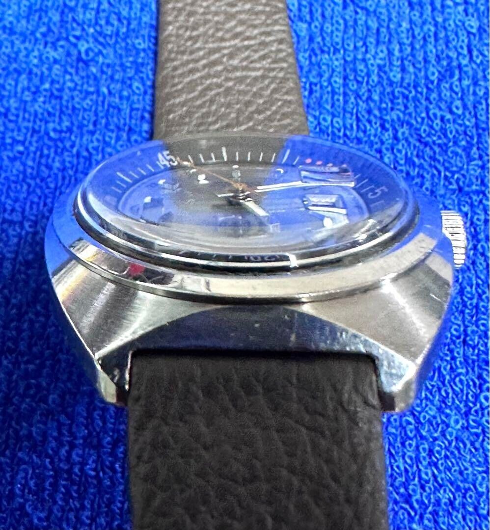 Vintage Seiko Matic Lady Diver 2517-0830 Red Calendar Full Vintage Seiko Matic Lady Diver 2517-0830 Red Calendar Full