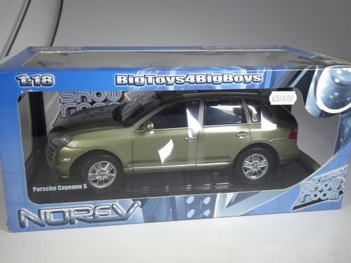 Miniature Porsche Cayenne S Norev 1/18 - Vert Bronze - Occasion Comme Neuve