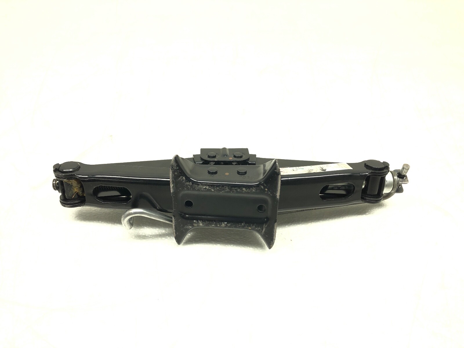 2014-2020 MASERATI QUATTROPORTE SPARE TIRE TOOL KIT SET JACK OEM.